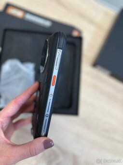 JCB Tohughphone p20 - 3