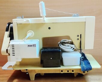 Predám elektrický šijací stroj. - 3