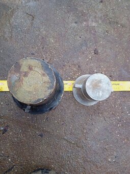 Mažiar.kluce staré do zámku - 3