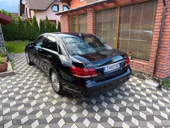 Mercedes-Benz E 250 CDI 4MATIC - 3