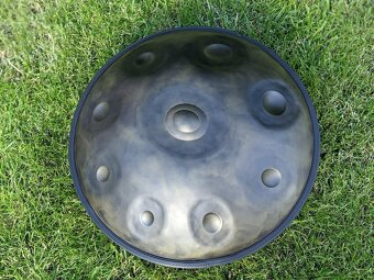 Handpan / spacedrum D kurd (9 tónový) - 3