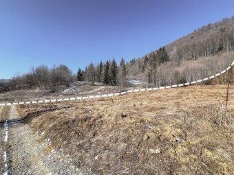 Rekreačný pozemok s panoramatickým výhľadom v Zázrivej - 3