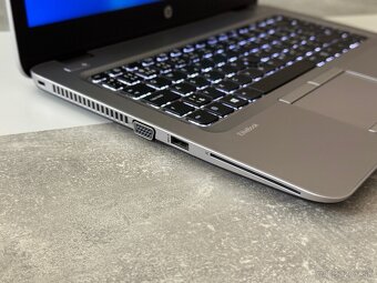 HP EliteBook 840 G4 i5, podsvietená klávesnica + darček - 3