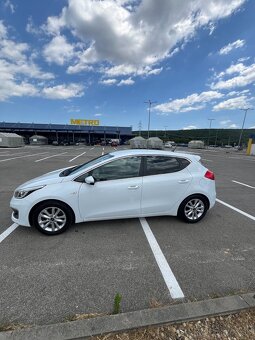 Predám Kia Ceed 1.4 CVVT (silver) , r.v. 2017 - 3