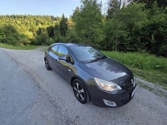 Opel Astra 1.6 16V Essentia - 3