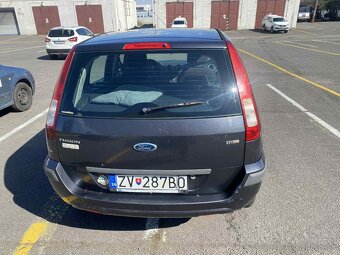 Ford Fusion - 3