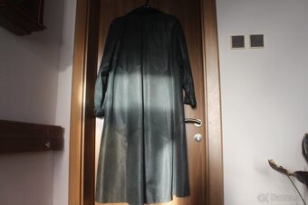 Predám dlhý dámsky kožený kabát - 3