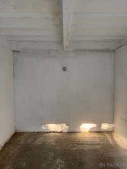 Predaj samostatná garáž Koceľova ul. Ružinov - 3