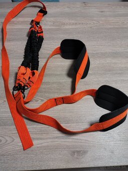 Pomôcka na cvičenie zhybov - 3