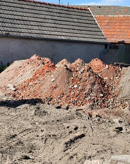 stavebný recyklát beton + tehla - 3