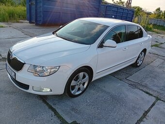 Škoda Superb 2010 2.0tdi DSG Elegance - 3