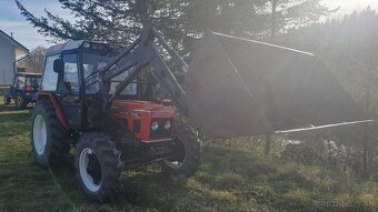 Zetor 7045 s nakladacom - 3