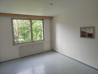 Ponúkame na predaj 2 izbový byt v Trenčianskych Tepliciach. - 3