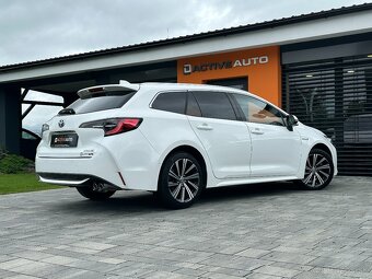 Toyota Corolla Combi 2.0 Hybrid E-CVT, r.v.: 2021 - 3