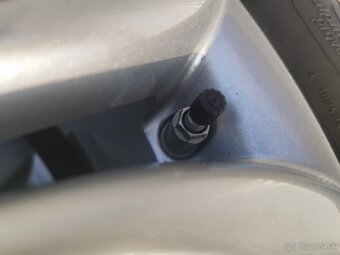 5x114,3 zimná sada originálnych Elektrónov Suzuki 205/60R16 - 3