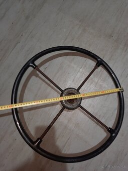 V3S volant - 3