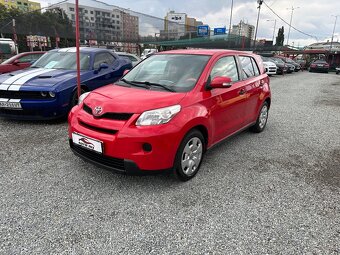 Toyota Urban Cruiser 1.33 I Dual VVT-i Sol - 3