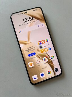 Honor 200 8 / 256GB - 3