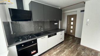 Ponúkame na prenájom 2-izbový byt blízko centra mesta Poprad - 3