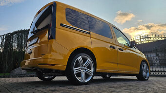 VW CADDY 2.0 TDI 4 Motion  R LINE  MOD 2022 - 3