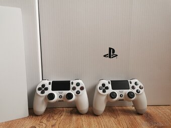 Ps4 Pro - 3