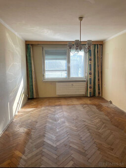 AFYREAL predaj 2 izbový byt pôvodný stav ul. P.O.Hviezdoslav - 3