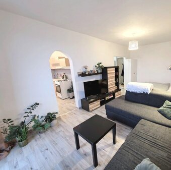 Predam 1.5 izbovy byt - 3