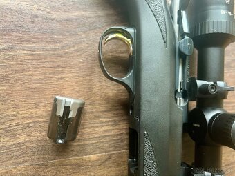 Malokalibrovka: LR 22 T Bolt Browning Synthetic - 3