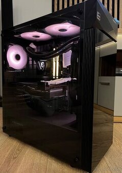 HERNÝ POČÍTAČ v zaruke – Ryzen 8400F, RX 6700XT - 3