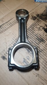 Ojnica 2.5dci G9U - 3