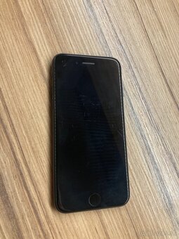 iPhone SE 2022 64GB - 3