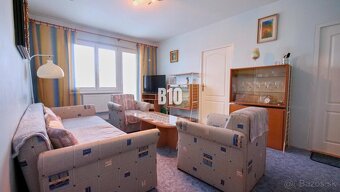 NA PREDAJ 3 Izbový slnečný byt vo vyhľadávanej lokalite - 3