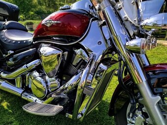 Suzuki Intruder VLR 1800 C - 3