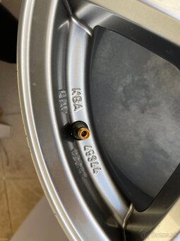 Dezent TY 7Jx16 4x108 stred 67 - 3