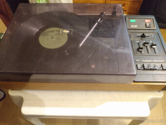 gramofon tesla - 3