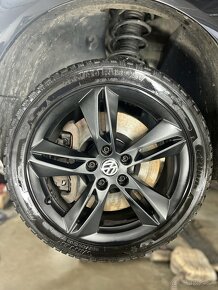 komplet sada 4ks VW R18 - 3