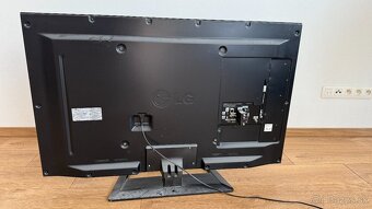 47" LG 47LS5600 - 3