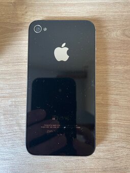 Predám Apple iPhone 4 - 3