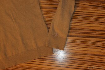 Dámsky sveter Tommy Hilfiger v. M - 3