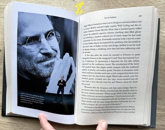 3 ANGLICKÉ knihy-AMAZON a STEVE JOBS kus/5-10EUR - 3