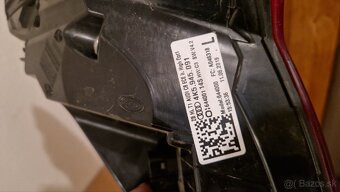 Zadné lave vonkajšie svetlo na audi a6 c8 - 3