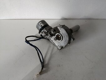 tyc riadenia volantu toyota auris 4520002282 80€ - 3