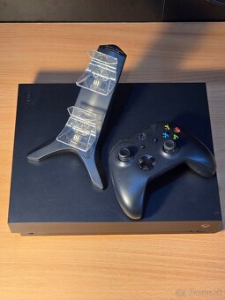 Xbox One X 1TB - 3