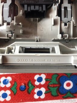 Predám stropné svetlo na Audi A4 B7 - 3