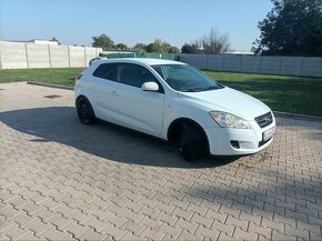 Kia pro ceed 1.6 CRDI - 3