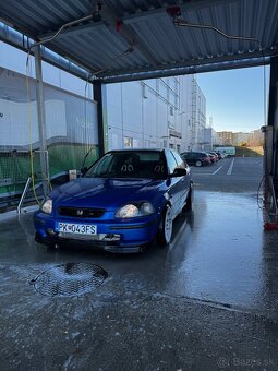 Honda Civic 1.6 vtec Turbo - 3
