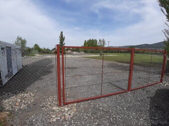 Prenájom pozemku na rôzne účely,od 5á po 160á, Nitra centrum - 3