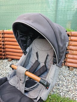 Predám kočík 2v1 RIKO Basic antracit + vajíčko a isofix zákl - 3