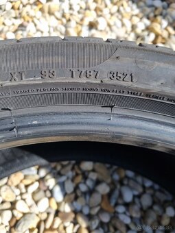 Pirelli cinturato p7 245/40r19 - 3