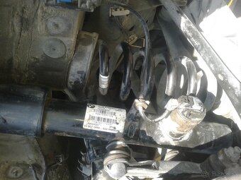 zadne tlmiče BMW F31 330XD..EDC - 3